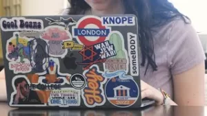 How to Put Stickers on a Laptop Read more about the article How to Put Stickers on a Laptop