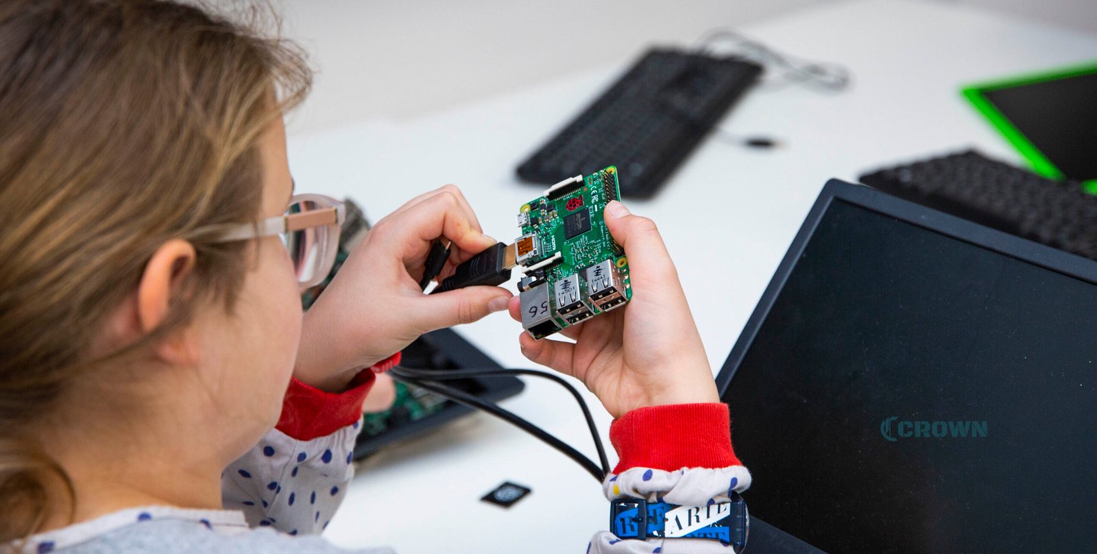 Is Raspberry Pi 5 the Future of Computing? You are currently viewing Is Raspberry Pi 5 the Future of Computing?