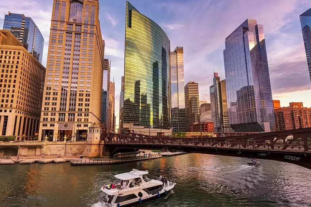 The Best Ways to Experience New York City Like a Local: Insider Tips And Tricks You are currently viewing The Best Ways to Experience New York City Like a Local: Insider Tips And Tricks